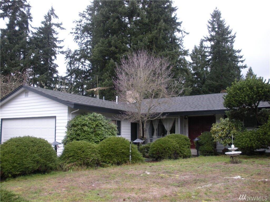 Property Photo:  14320 SE 144th Street  WA 98059 