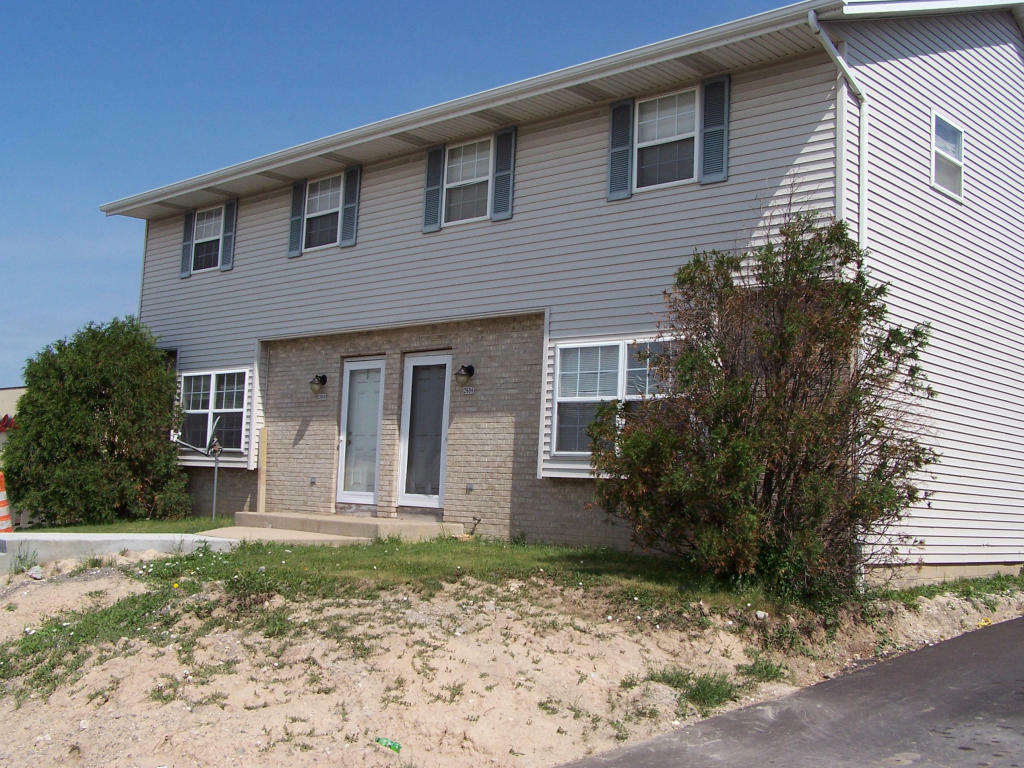 Property Photo:  2600 W College Ave 2602  WI 53221 