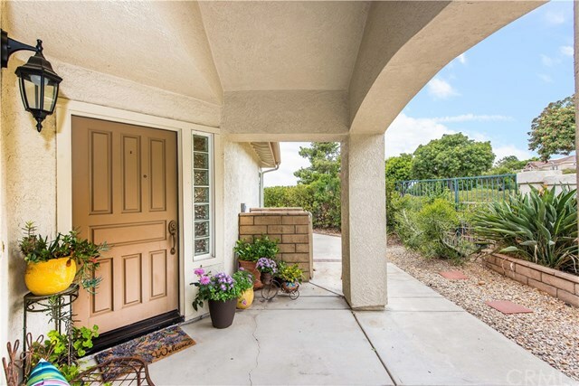 Property Photo:  27399 Paseo Placentia  CA 92675 