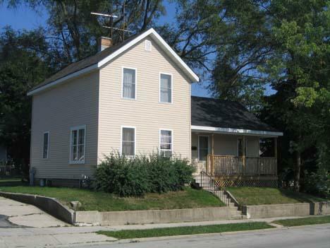 Property Photo:  211 Caroline St  WI 53073 