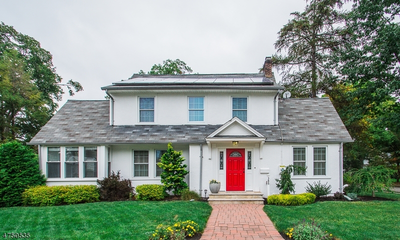 Property Photo: 385 Evergreen Pl NJ 07450