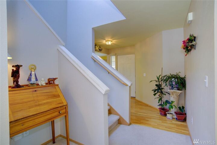 Property Photo:  11719 SE 229th Place  WA 98031 