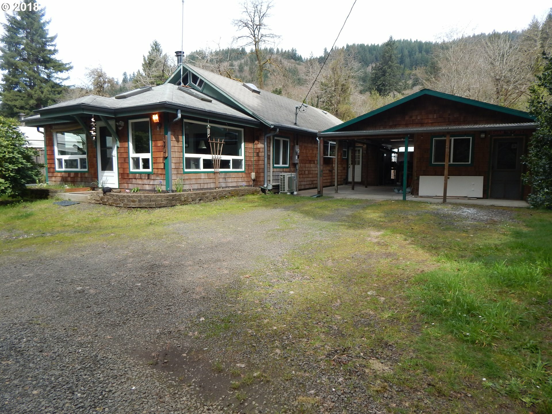 Property Photo:  12791 Sutherland Rd  OR 97480 