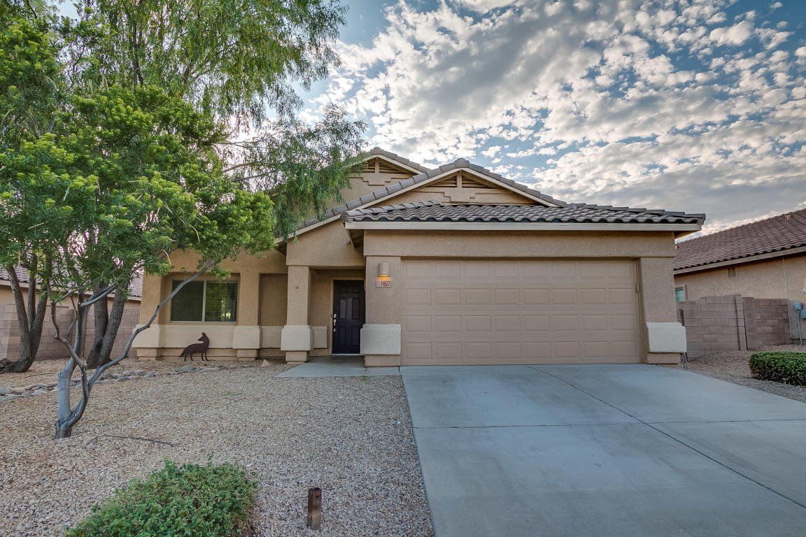 Property Photo: 14827 N Northern Dancer Place AZ 85739