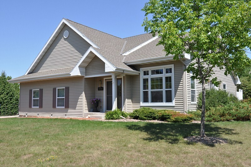 Property Photo:  1878 Blackfoot Ave  WI 53024 