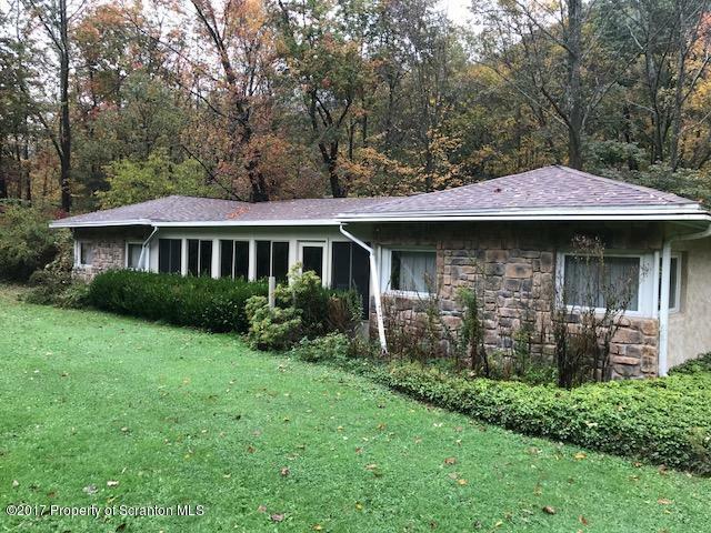 1020 Heart Lake Road  Jermyn PA 18433 photo