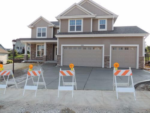 Property Photo:  1720 Glacier Ridge Rd  WI 53188 