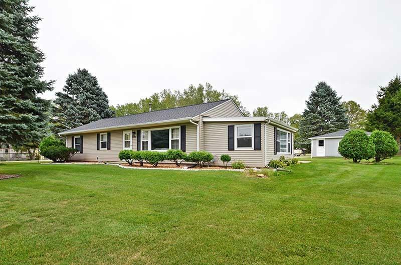 Property Photo:  7224 S Wallace Lake Dr  WI 53090 