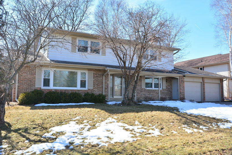 Property Photo:  3244 W Joliet Ct  WI 53092 