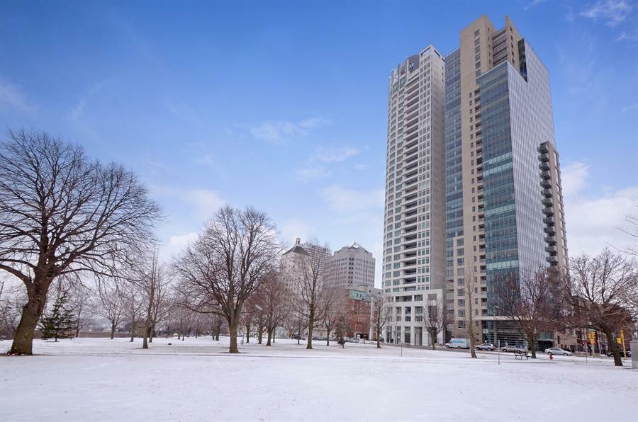 Property Photo:  923 E Kilbourn Ave 1101  WI 53202 