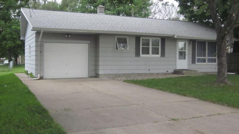 Property Photo:  2423 Robinsdale Ave  WI 54601 