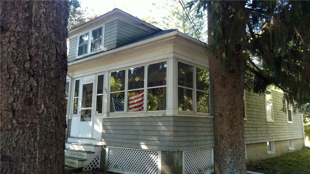 Property Photo: 207 Lincoln St MA 02771