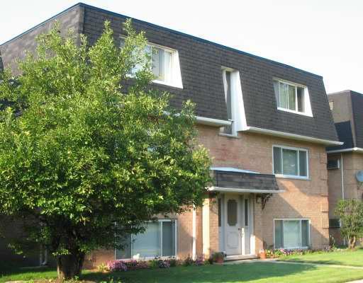 Property Photo: 9993 Linda Lane 1W IL 60016