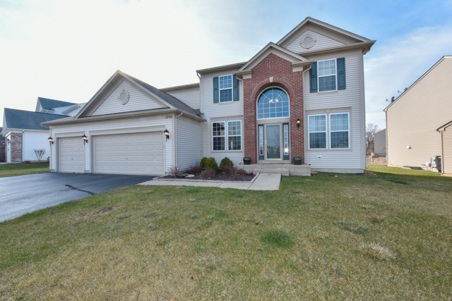 Property Photo: 1256 Blue Heron Circle IL 60002