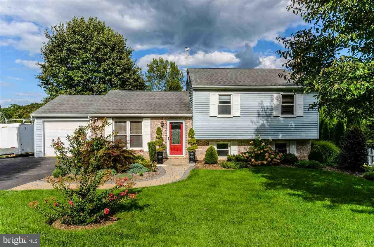 Property Photo:  2945 Exeter Drive S  PA 17403 