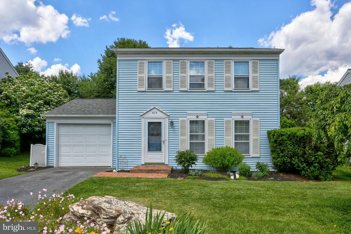 Property Photo: 425 Springfield Court PA 17543