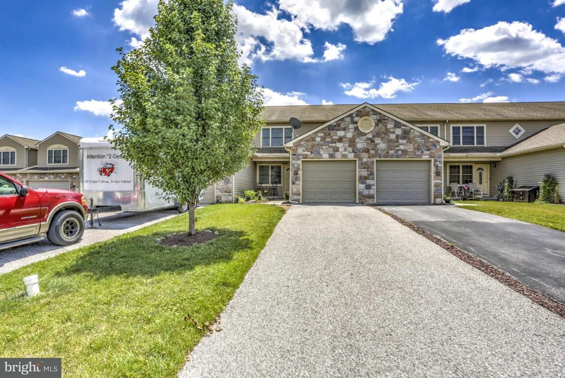 Property Photo:  161 Nicole Street  PA 17547 