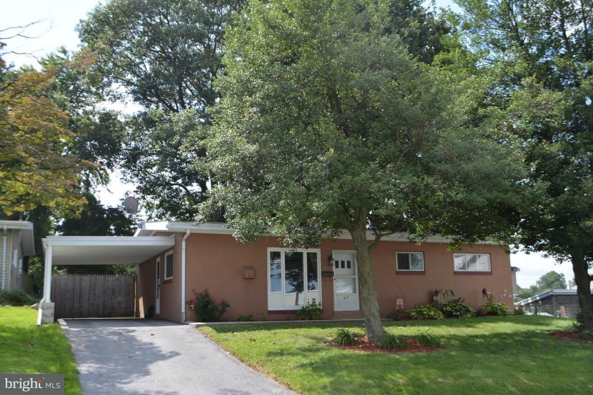 Property Photo:  927 Kreider Street  PA 17042 