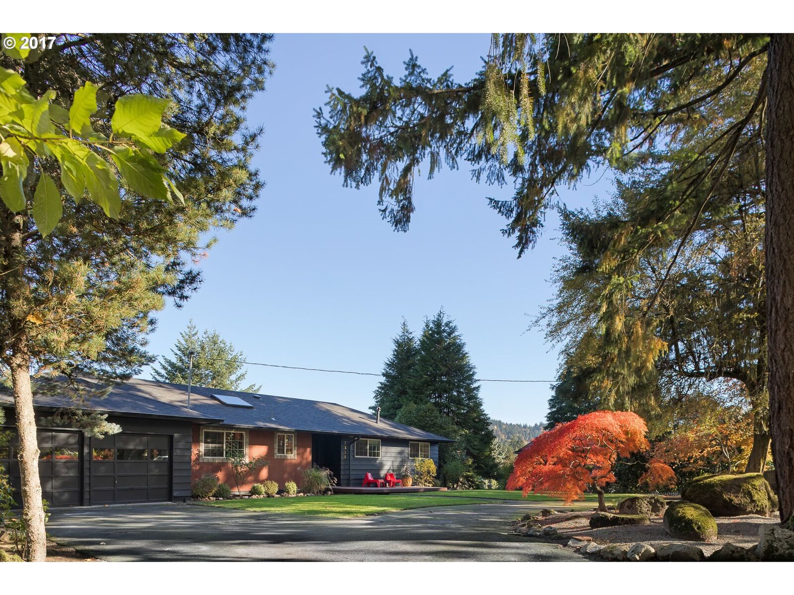 Property Photo:  5555 SW Boundary St  OR 97221 