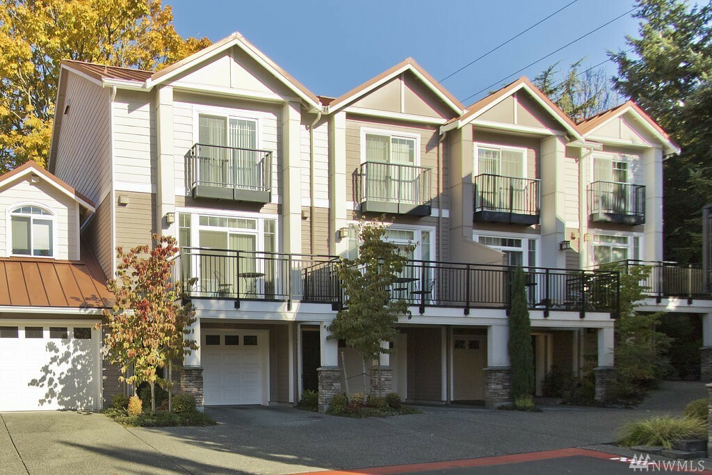 Property Photo:  12721 SE 41st Place 213  WA 98006 