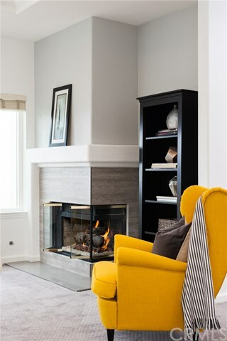 Property Photo: 41 Centre Court CA 92629