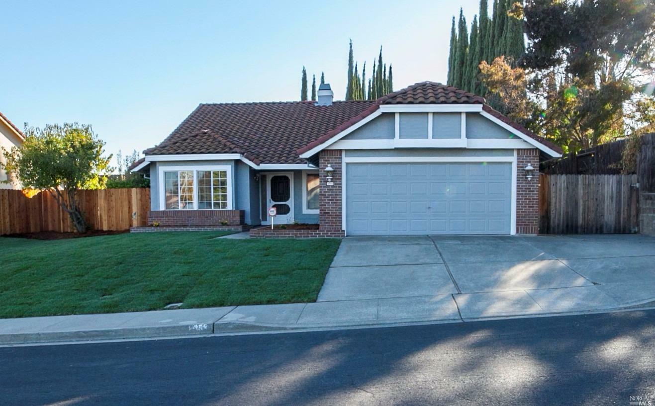 Property Photo: 368 Ballindine Drive CA 95688