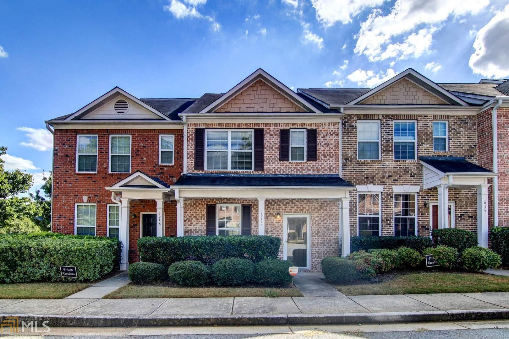 Property Photo:  1935 Bayrose Circle 35B  GA 30344 