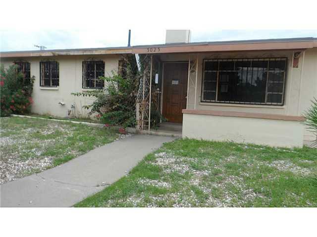 Property Photo:  5025 Louis  TX 79904 