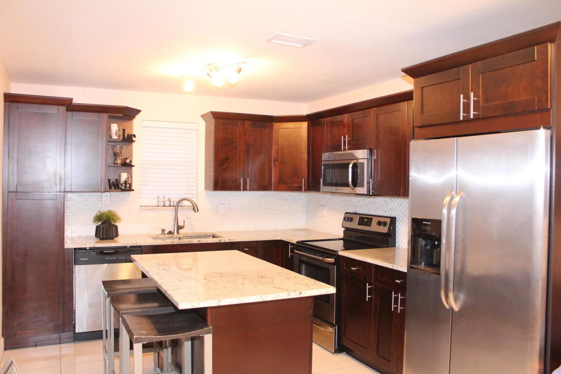 Property Photo:  2548 NW 99th Av 2548  FL 33065 