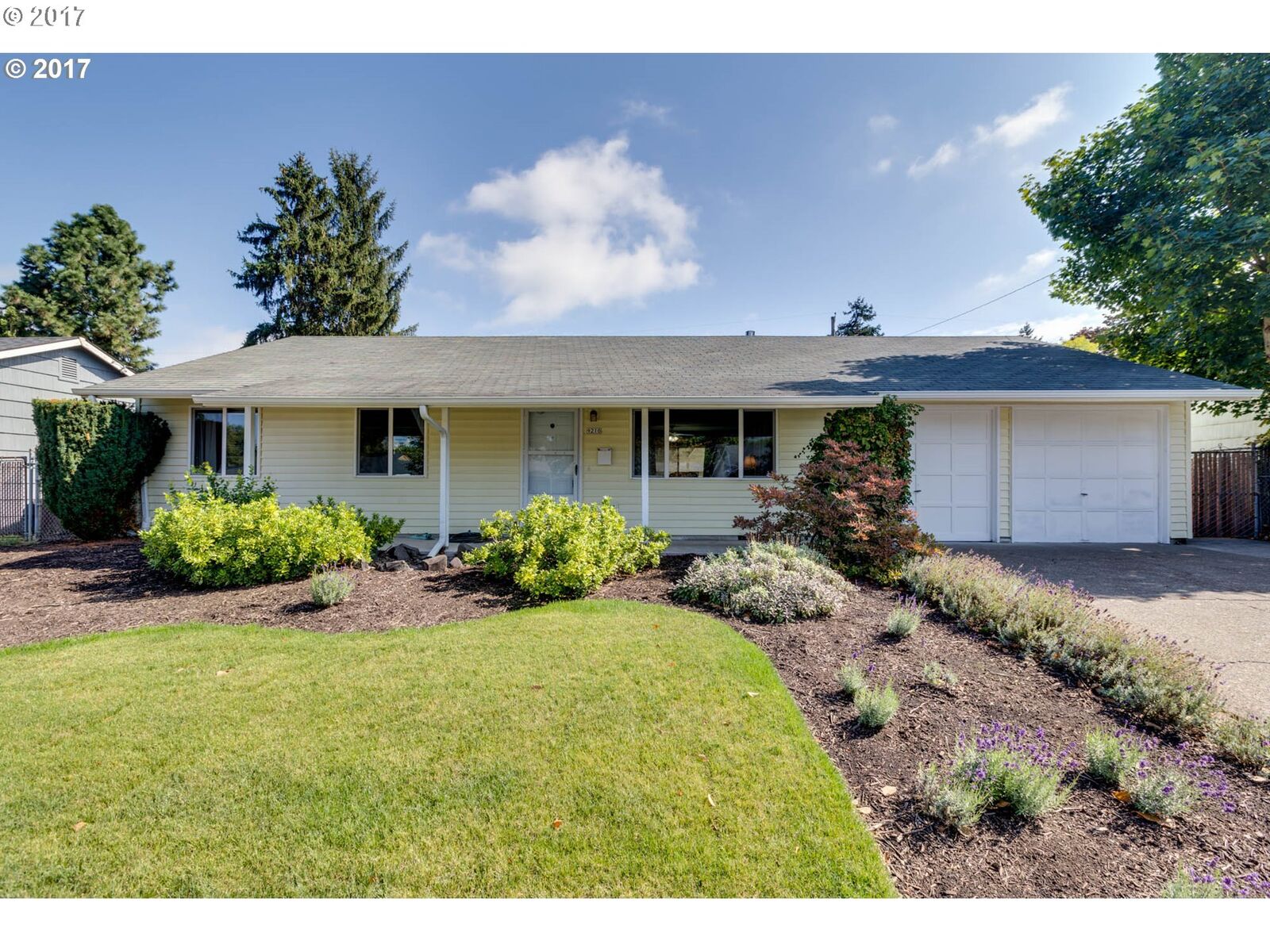 Property Photo:  9210 N Kimball Ave  OR 97203 