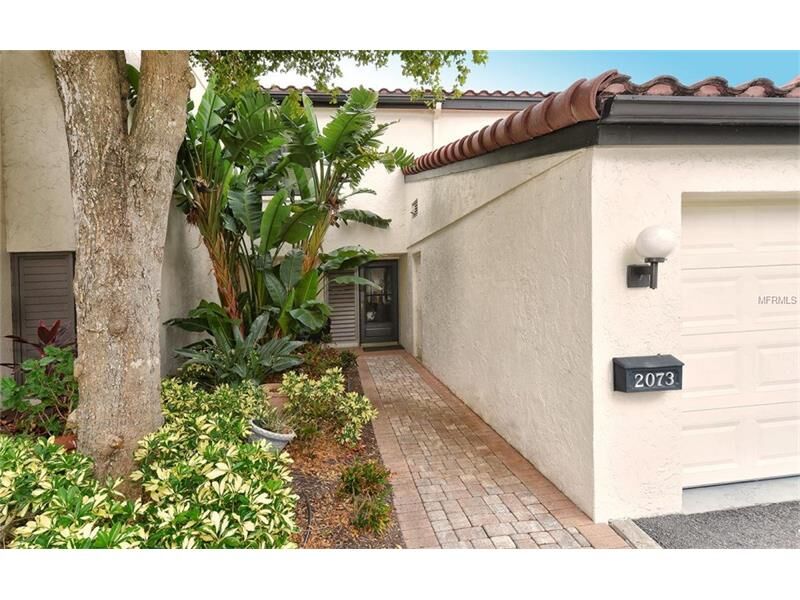 Property Photo:  2073 Gulf Of Mexico Drive T1-107  FL 34228 