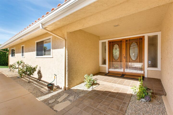 Property Photo: 17160 Cloudcroft Dr CA 92064