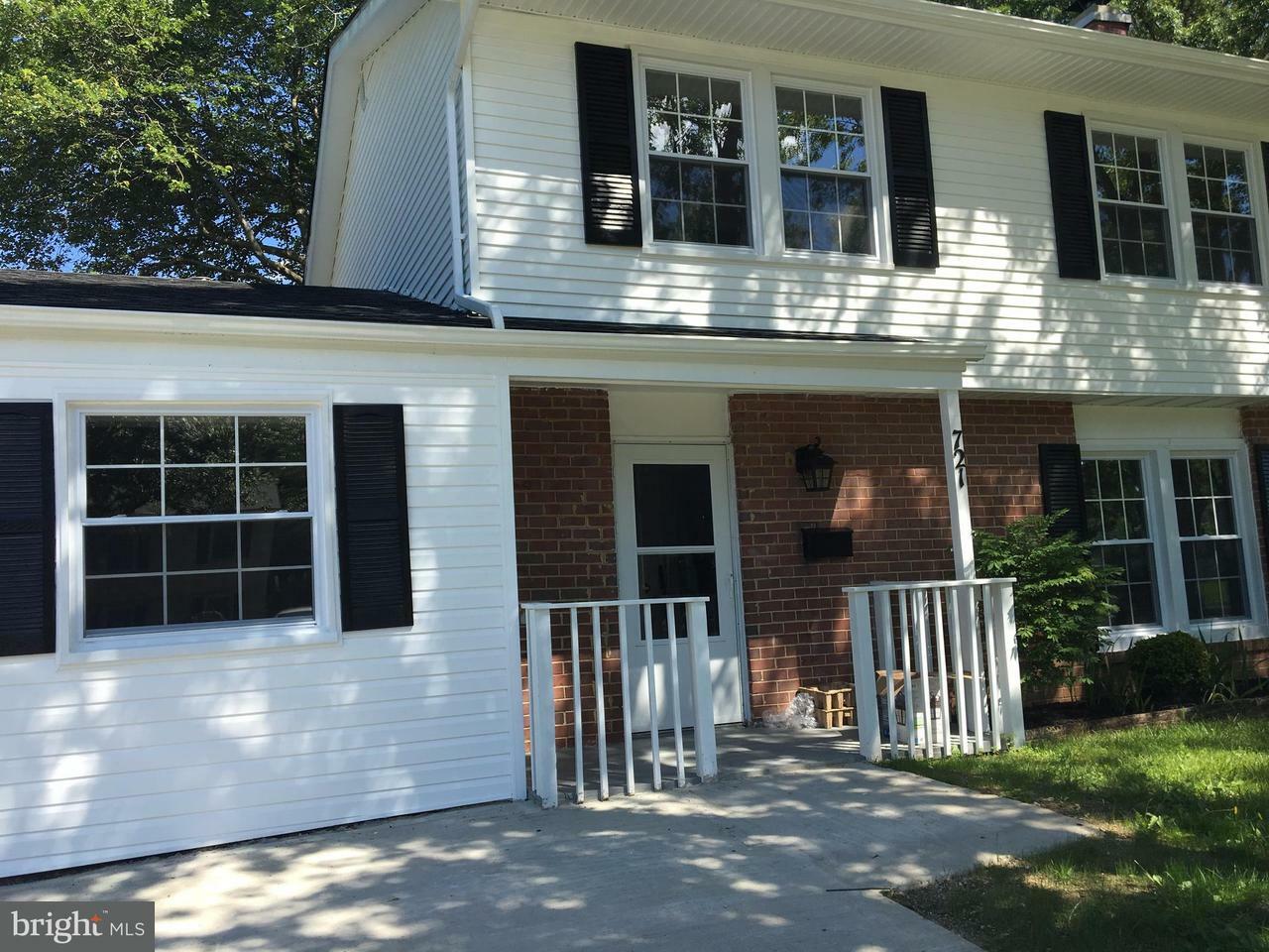 Property Photo:  721 Chapelgate Drive  MD 21113 