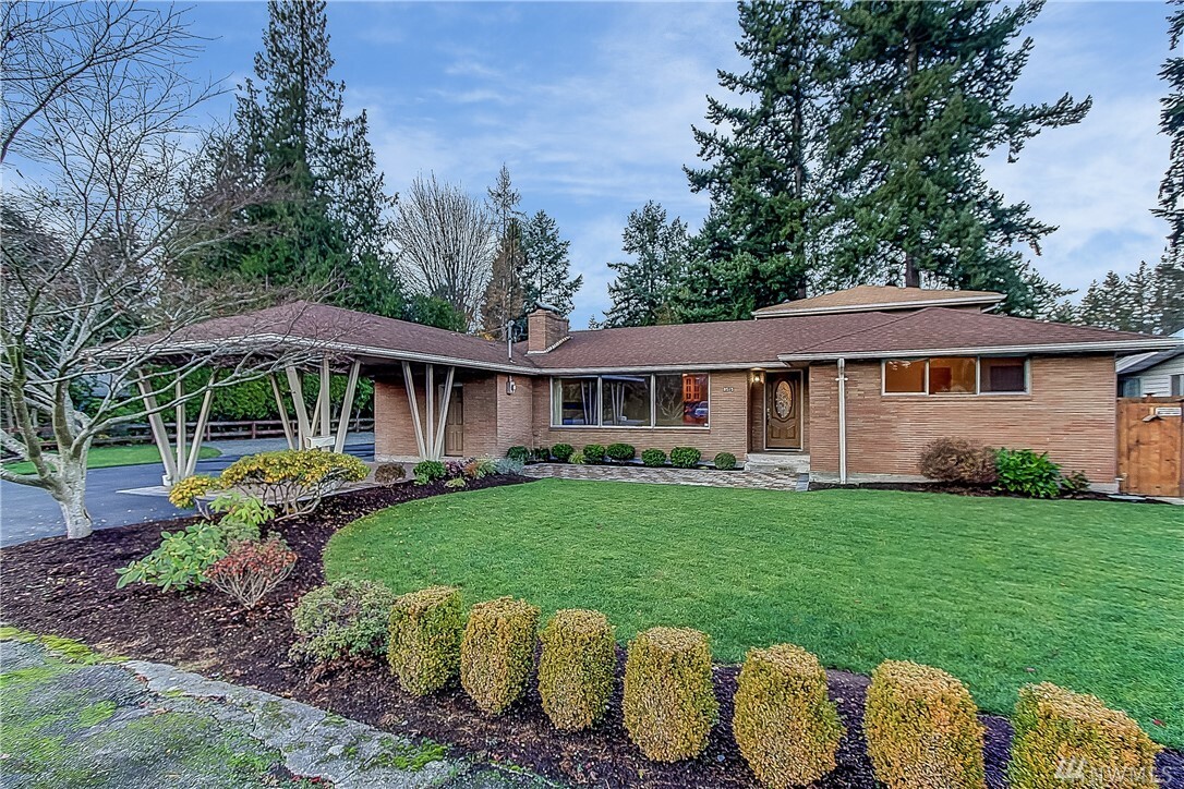 8515 Holly Lane  Edmonds WA 98026 photo