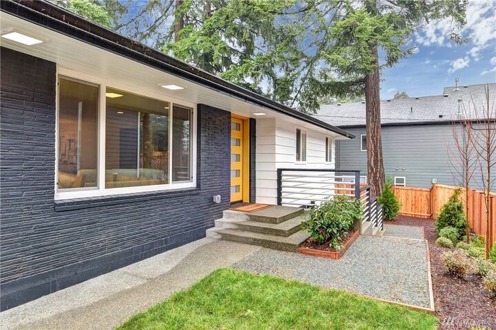 Property Photo: 19316 3rd Ave NW WA 98177