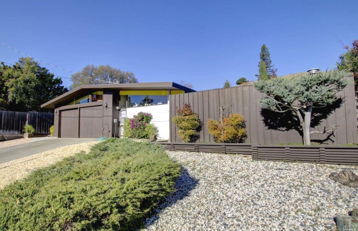 Property Photo:  642 Woodbine Drive  CA 94903 
