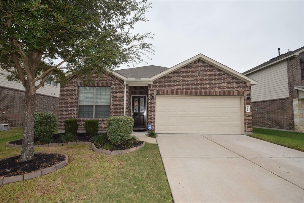 Property Photo:  1414 S Maple Drive  TX 77493 