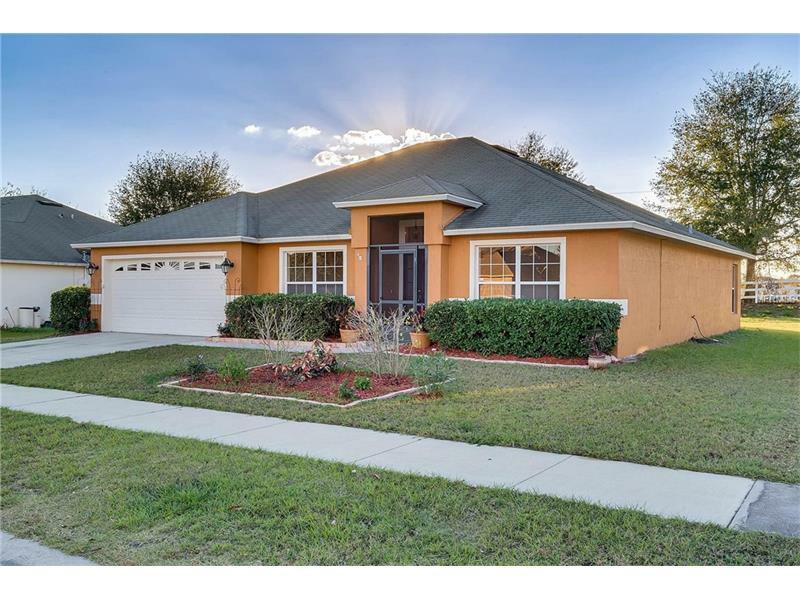 Property Photo:  1127 Stratton Avenue  FL 34736 