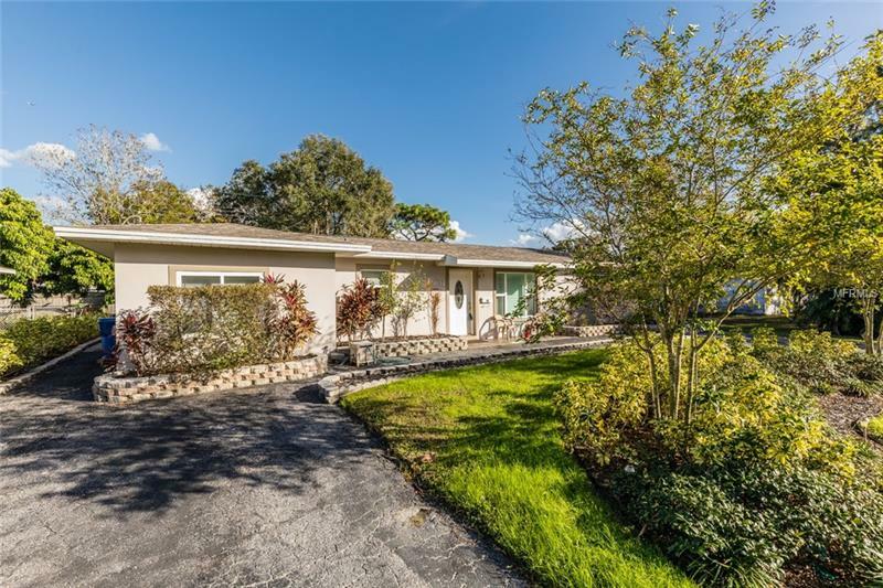 Property Photo: 6901 17th Lane N FL 33702