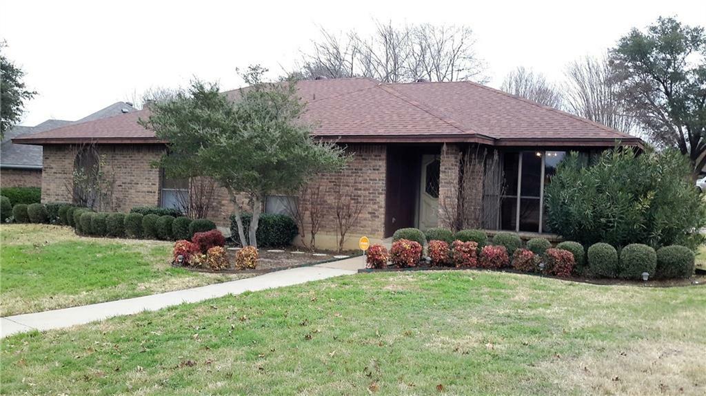 Property Photo:  6933 Weatherwood Road  TX 76133 