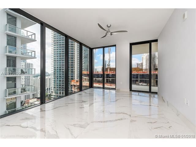 Property Photo: 1010 Brickell 2006 FL 33131