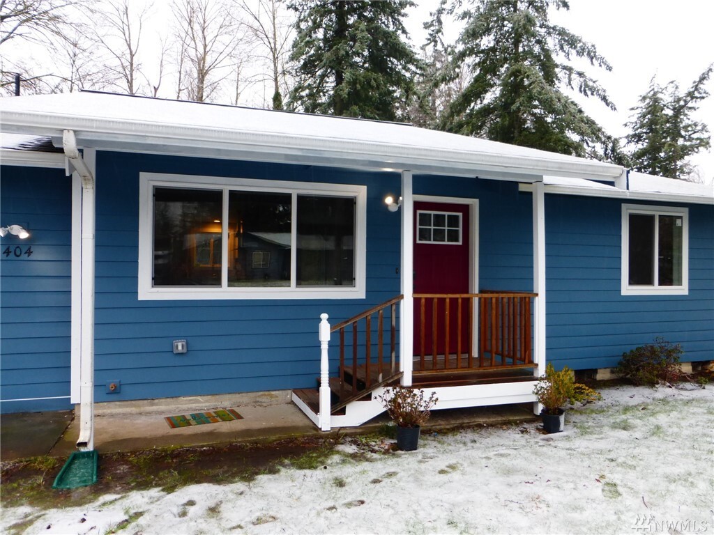 Property Photo: 404 Cashmere Lane WA 98247