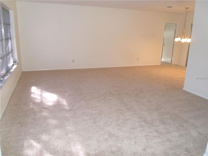 Property Photo: 646 Michigan Drive S FL 34293
