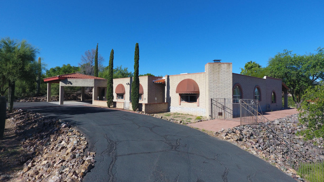 Property Photo: 3015 N Lloyd Bush Drive AZ 85745
