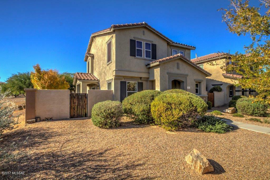 Property Photo:  415 W Paseo Celestial  AZ 85629 