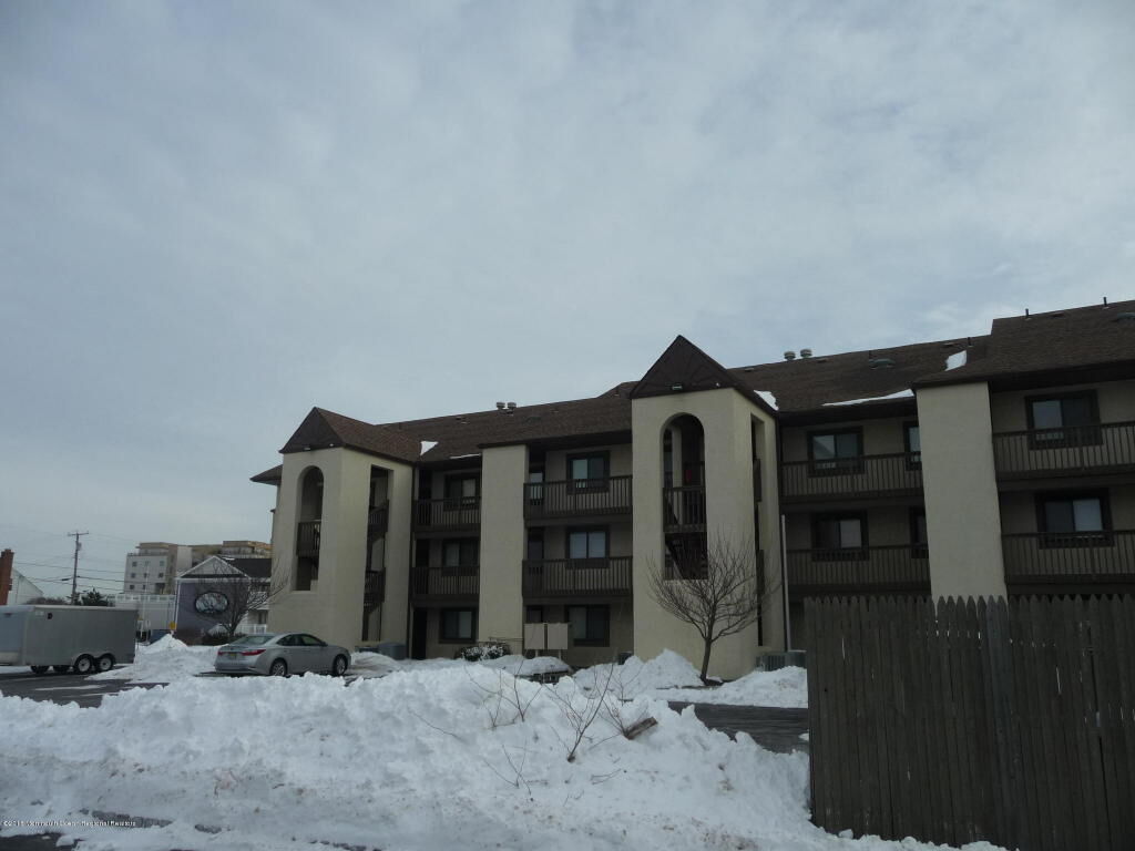 Property Photo:  340 Ocean Avenue  NJ 07740 