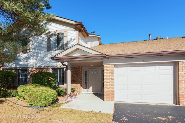 Property Photo: 1640 Partridge Lane 5 IL 60004