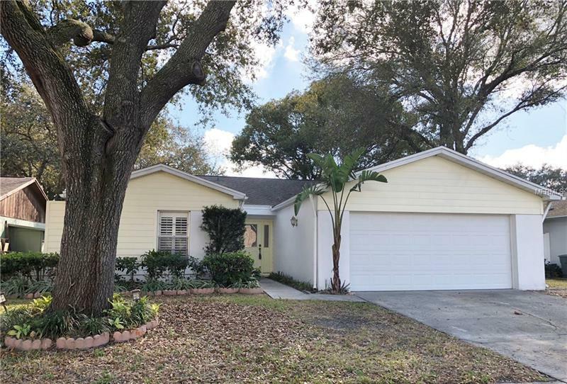 Property Photo:  808 Settlers Road  FL 33613 