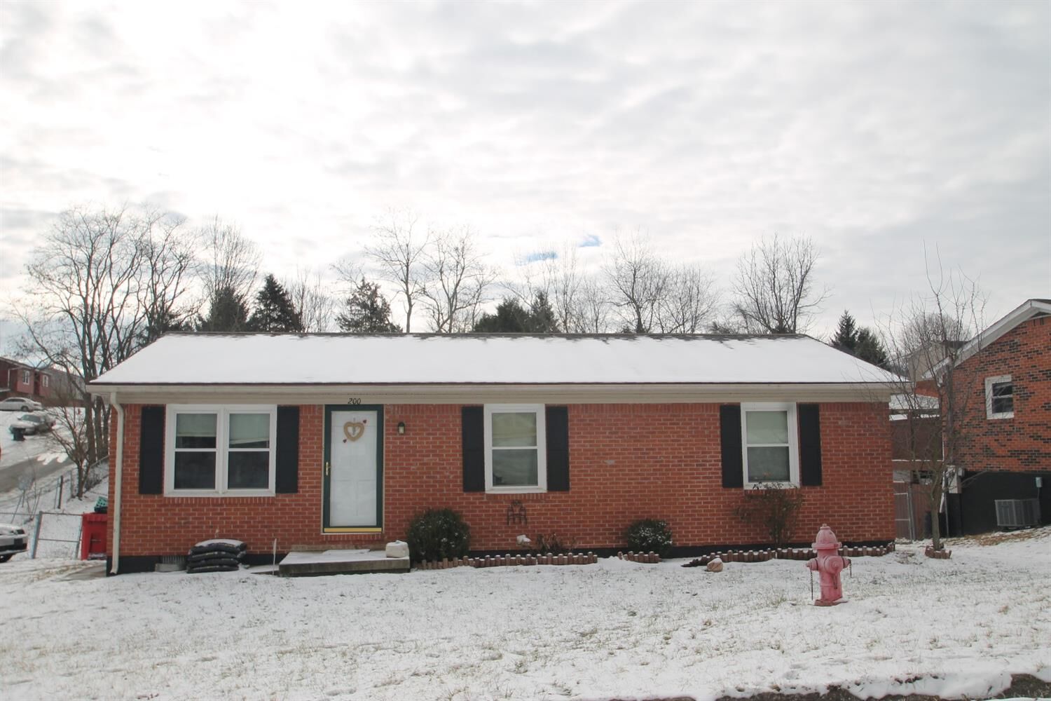 Property Photo:  200 Brooks Road  KY 40475 