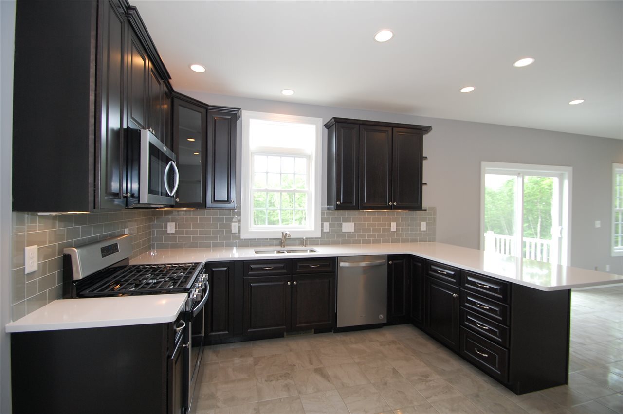 Property Photo: 60 Overlook Drive NH 03046